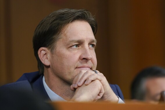 Report says former University of Florida president Ben Sasse spent $1.3 million on social events