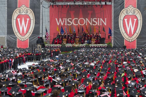 Enrollment inches upward in Universities of Wisconsin system